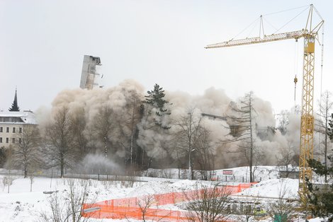 Gebäudesprengung 