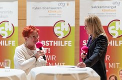 Chistine Stickler, Selbsthilfe Rheuma und Moderatorin Katrin Hochhold