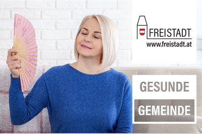 Frau mit Fächer